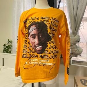 Tupac graphic T